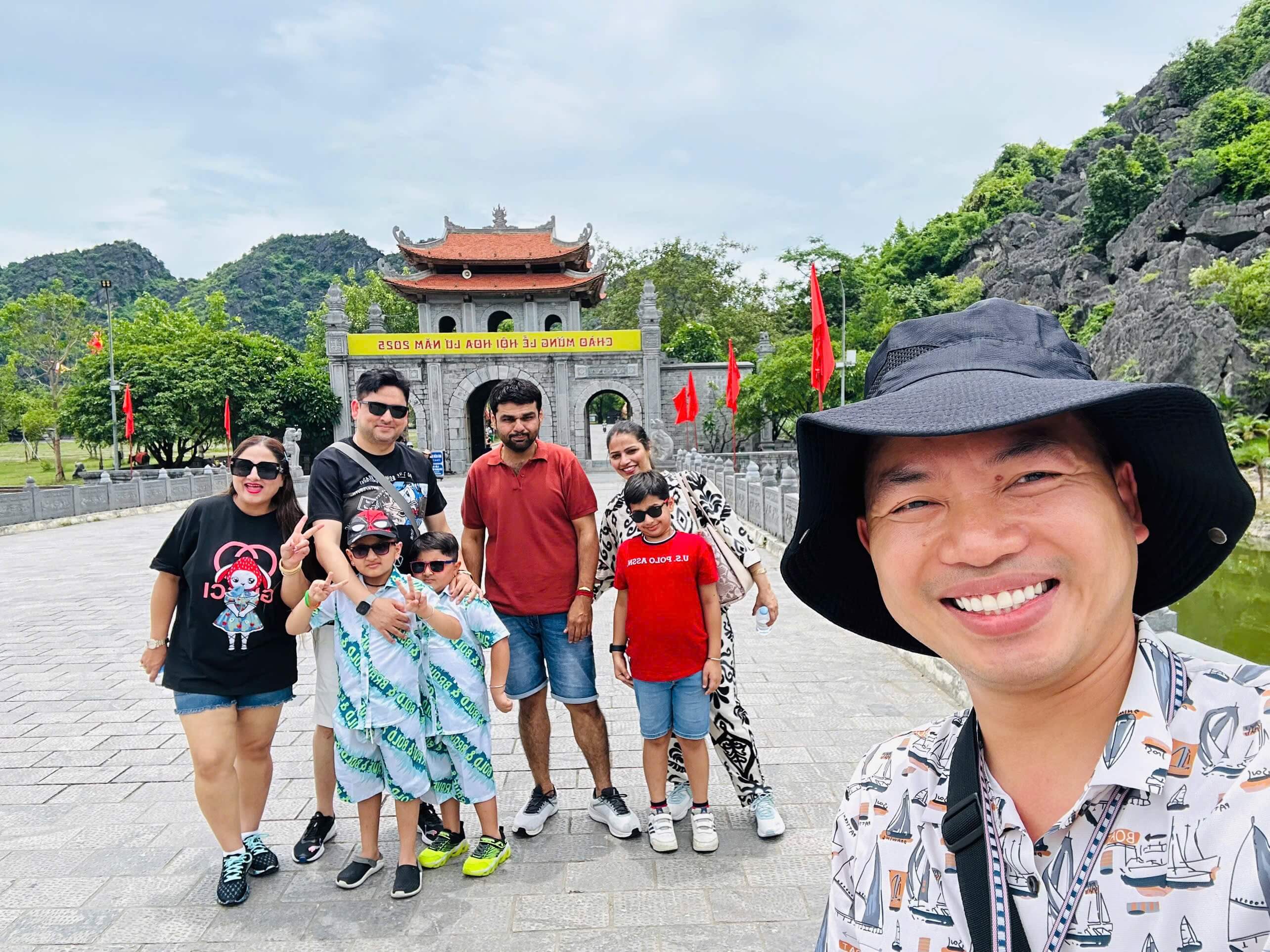 Indian tourists enjoying Vietnam