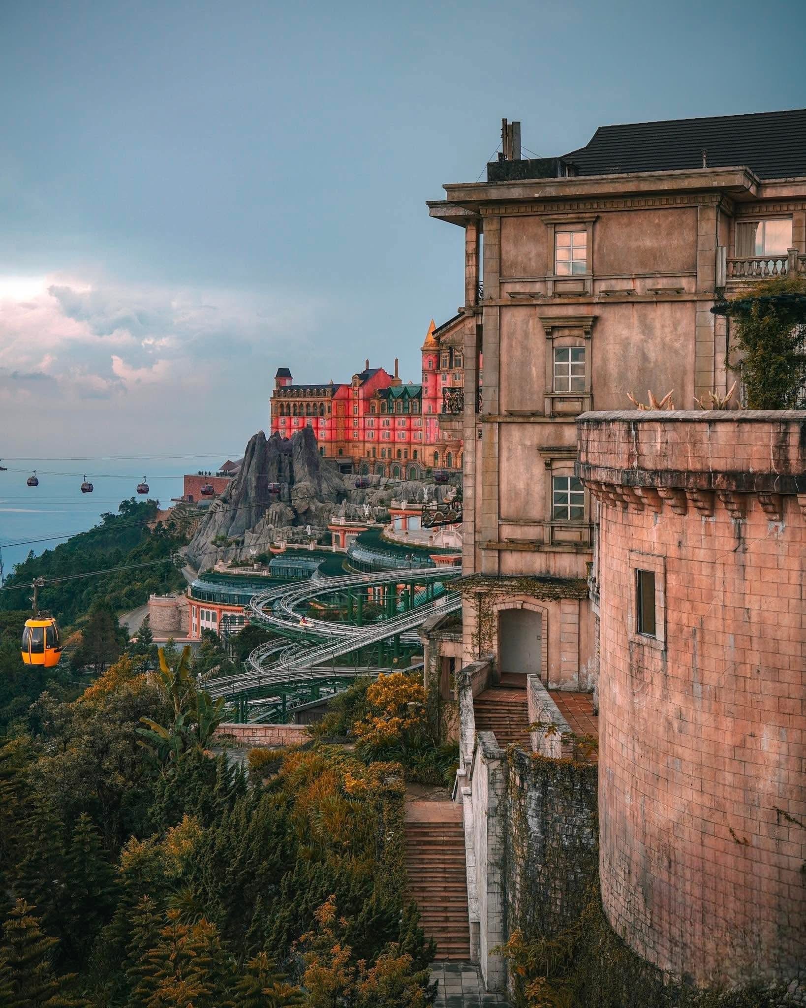 Ba Na Hills - French Village