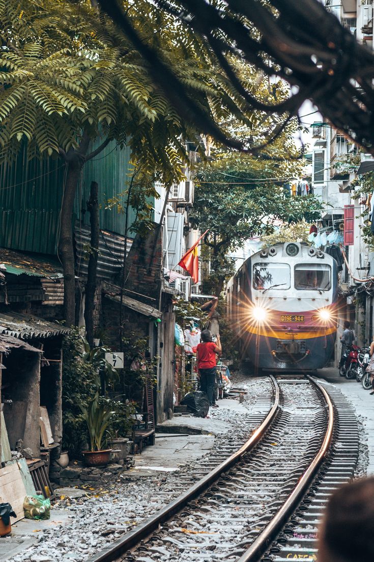 Hanoi - Train Street