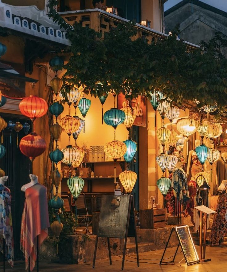 Hoi An Ancient Town Evening