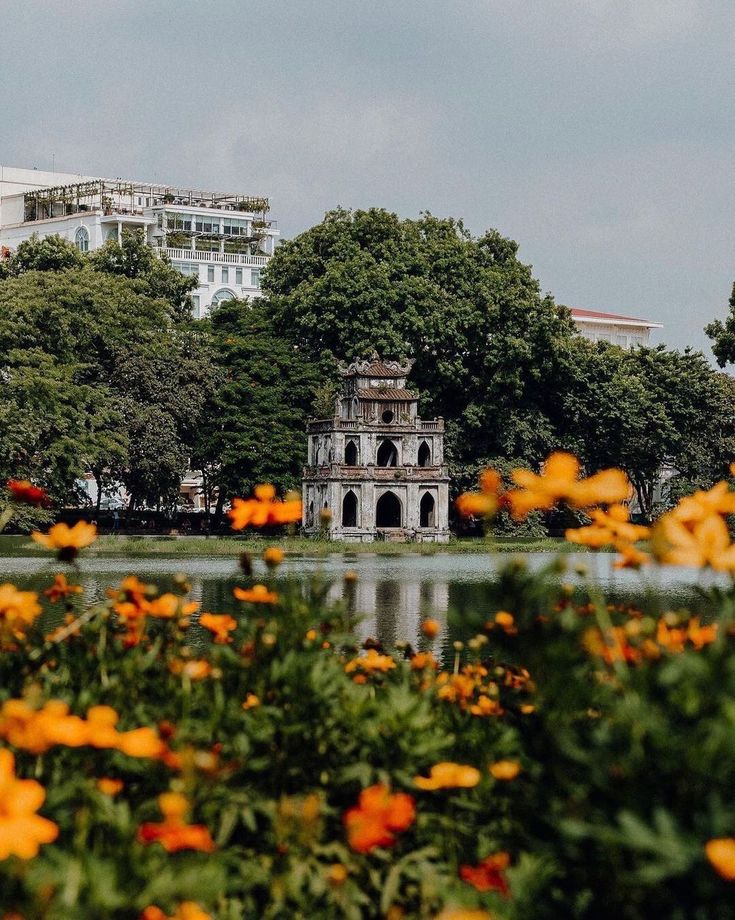 Hanoi - Tran Quoc Pagoda