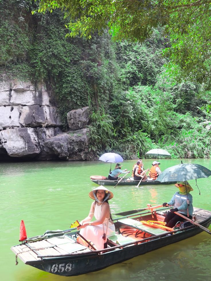 Ninh Binh - Trang An Boating