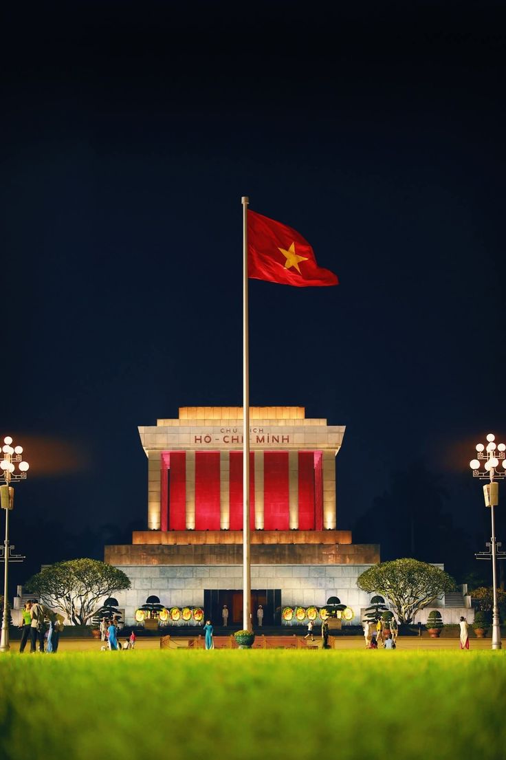 Hanoi - Ho Chi Minh Mausoleum