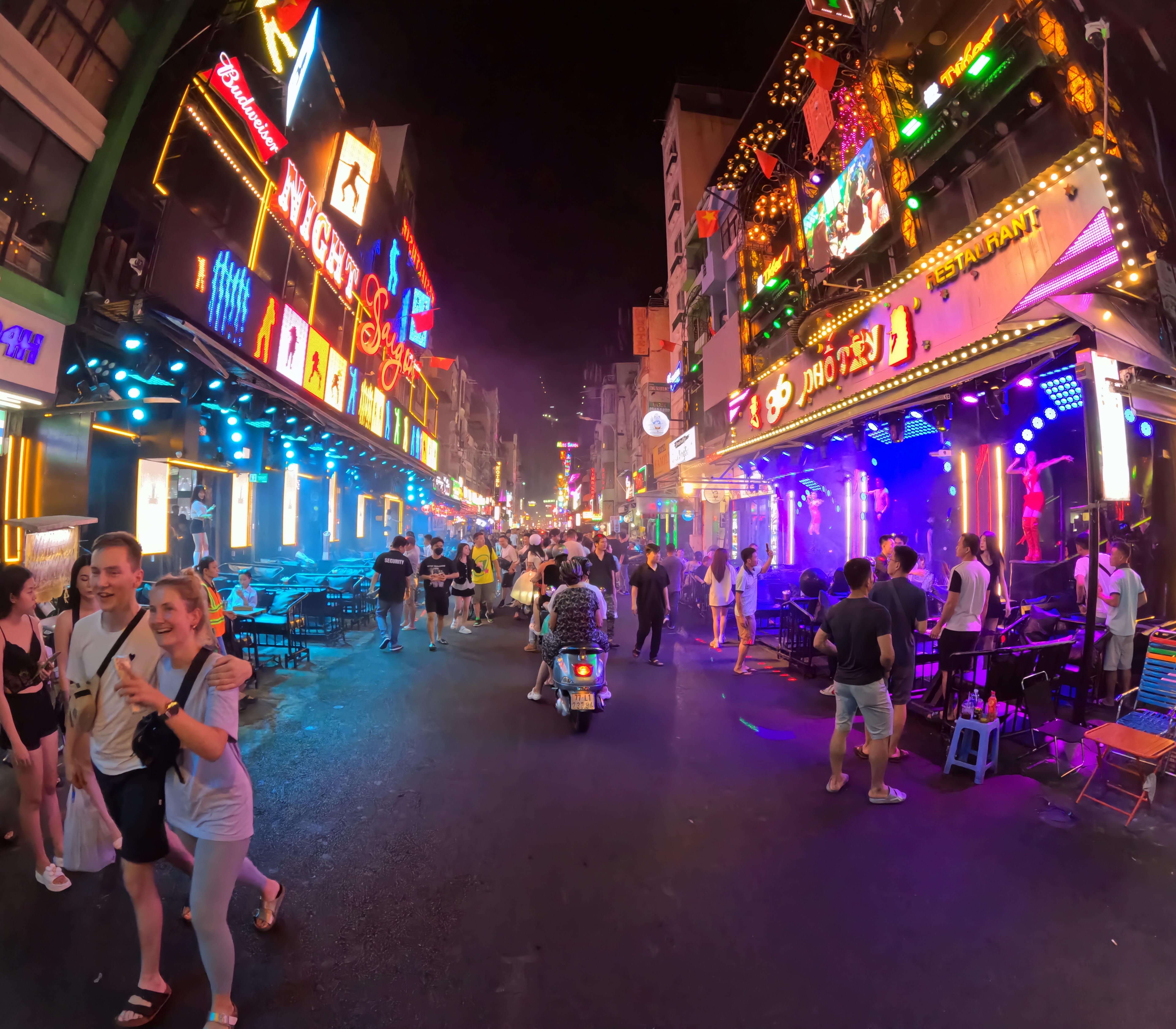 Ho Chi Minh City - Bui Vien Street Night Life