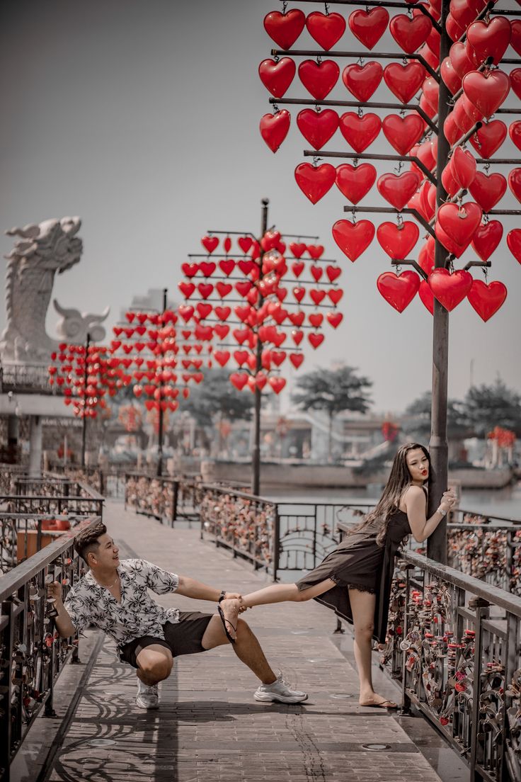 Da Nang - Love Bridge
